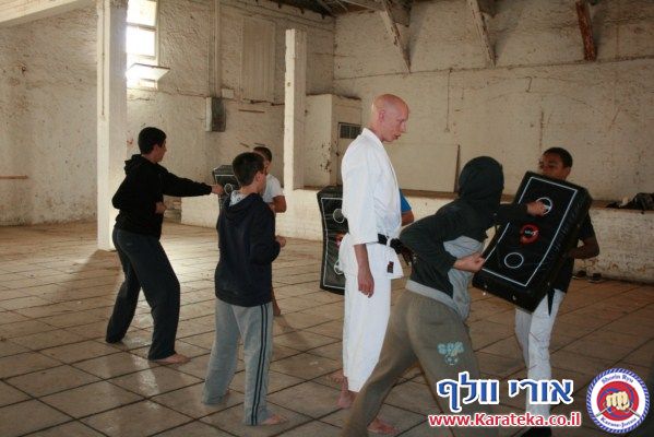 אימון ראשון בפנימיית מקווה ישראל בחסות עמותת בודו למען השלום