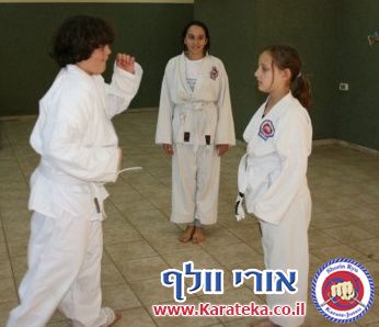 2-3/12/2011 מחנה אימונים של סוף שבוע בהשתתפות מורה אורח מחו''ל. 