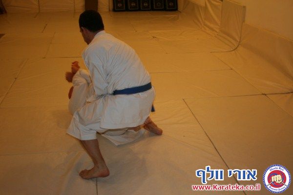16/2/2012 עיבל נבחן לחגורה חומה וטל נבחן לחגורה צהובה. הבחינה ערכה כשלוש שעות. עיבל וטל הפגינו רוח אדירה ועברו את הבחינה בהצלחה. 