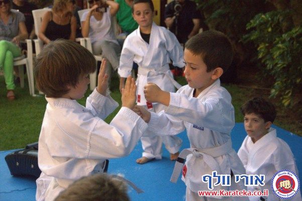 אימון סיכום שנה לקבוצת הלוחמים הקטנטנים בצהלה, גילאי 5.5-7, החניכים הציגו להורים את ההתקדמות ברמתם וביכולותיהם. היה כייפ!