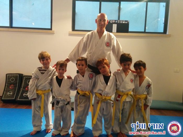 5-7/7/2015  22/7/2015  10/12/2015 התלמידים בבית הספר לאמנויות לחימה והגנה עצמית בהדרכת אורי וולף, נבחנו בהצלחה רבה לחגורה הבאה שלהם. כל הכבוד ללוחמים הקטנטנים והגדולים